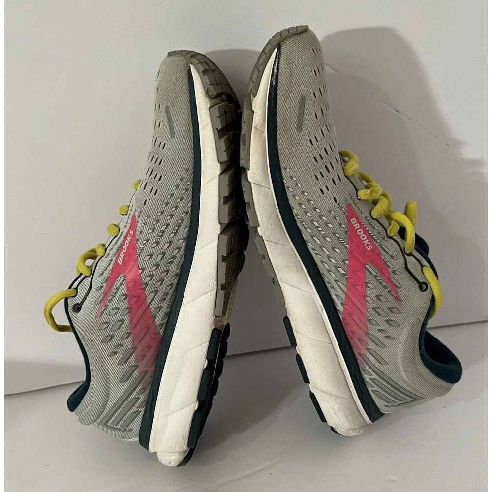 Size 9.5 - Brooks Ghost 13‎ Ice Flow Pink Medium